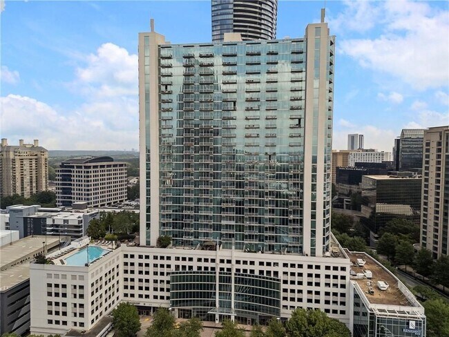 Building Photo - 3324 Peachtree Rd NE