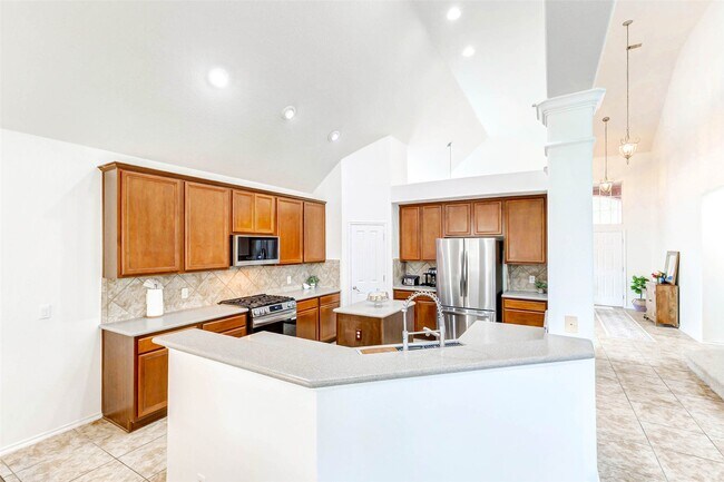 Building Photo - 25702 Caddo Passway