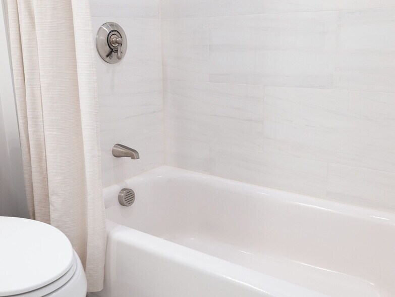 Building Photo - 1 Central Sq