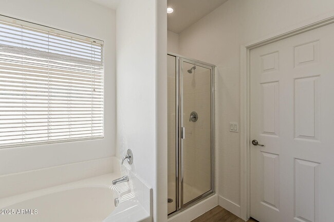 Building Photo - 3877 S Coach House Dr