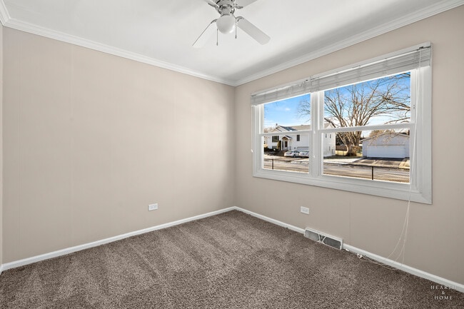 Building Photo - 659 Alida Dr