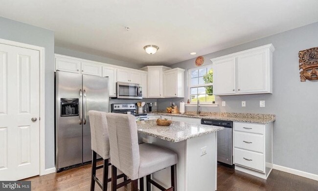 Building Photo - 358 Weatherstone Dr