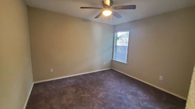Building Photo - Eagle Mountain-Saginaw ISD, 3 bedrooms, 2 ...
