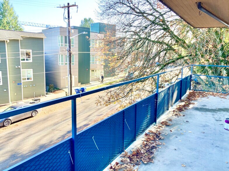 Building Photo - 4735 22nd Ave NE