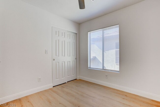 Building Photo - 6540 E Slate Springs Ct