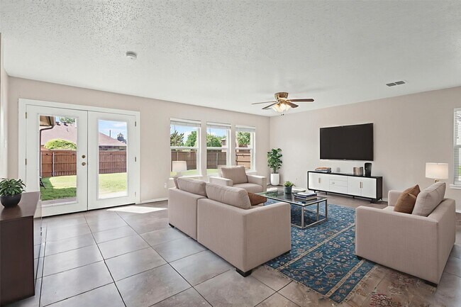 Building Photo - 6505 Tara Ln