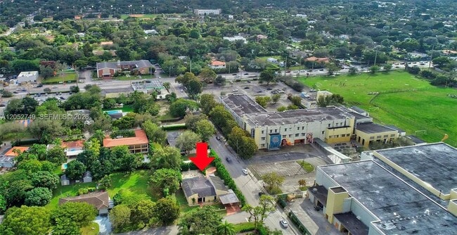 Building Photo - 6790 SW 54th St