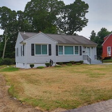 Building Photo - 253 Plant St