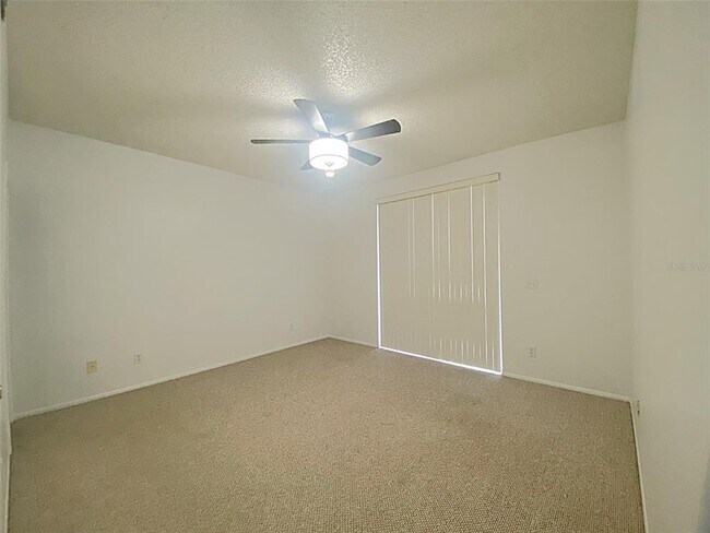 Building Photo - 403 Laurel Cove Way