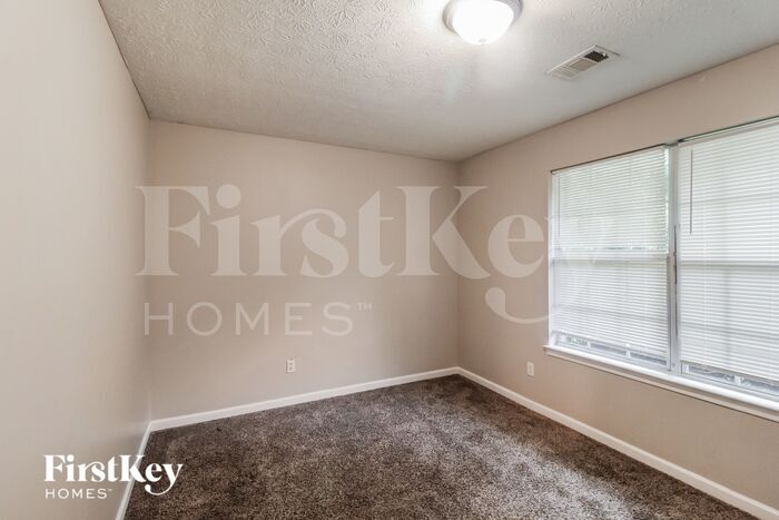 Building Photo - 232 Buckeye tr