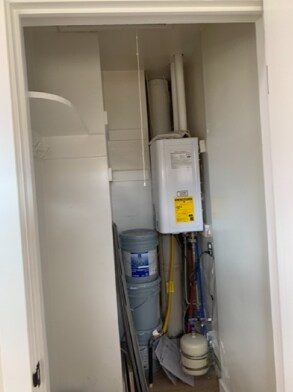 Building Photo - 7547 S Butler Hills Dr