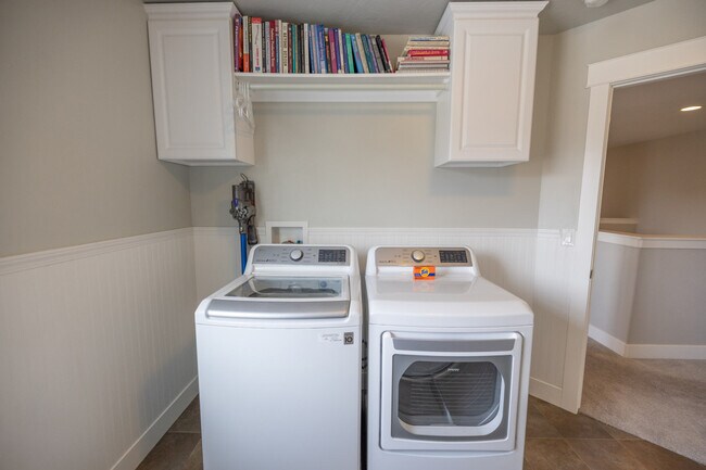 Building Photo - 3857 Ivey Ranch Rd