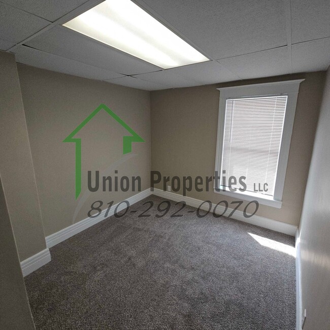 Building Photo - 514 Glenwood Ave