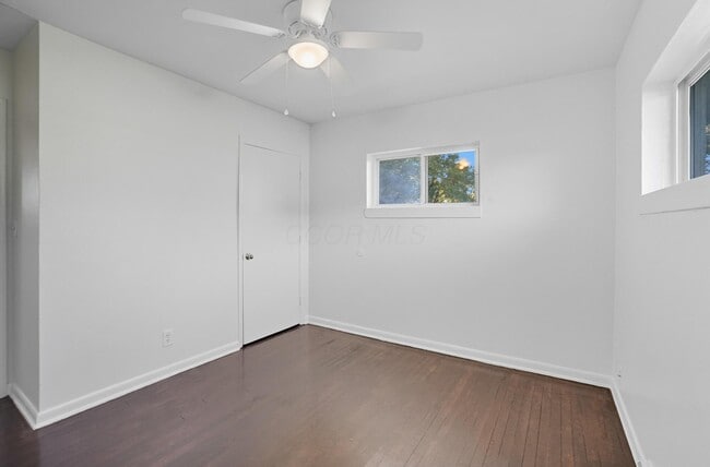 Building Photo - 1927 Vaughn St