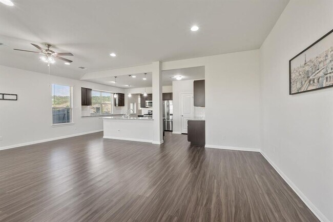 Building Photo - 1720 Navajo Song Ln