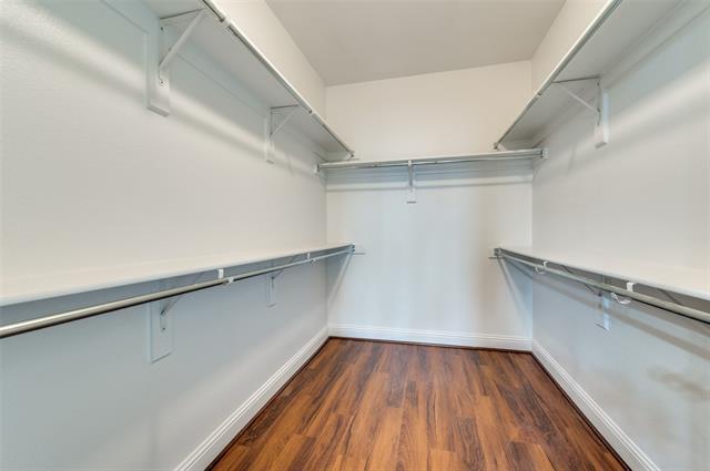 Building Photo - 2500 Rockbrook Dr