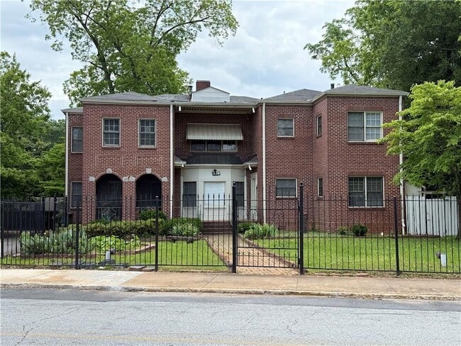 Building Photo - 3548 E Main St