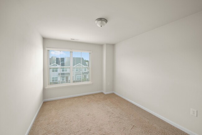 3rd BR - 940 Robbie Jackson Ln