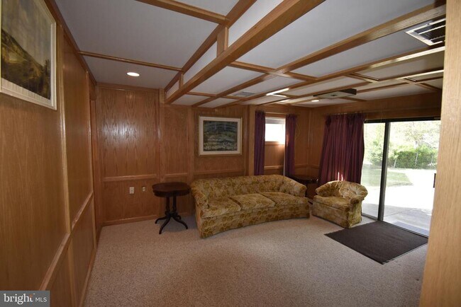 Building Photo - 3931 Dominion Dr