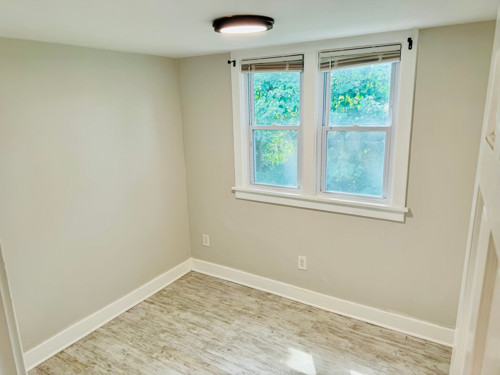 Upstairs - office/bedroom #4 - 1059 Atlantic Ave
