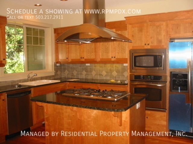 Building Photo - 5055 W Sunset Dr