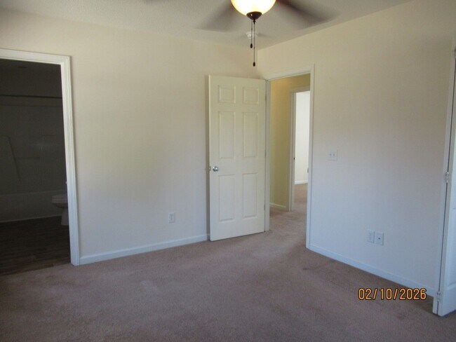 Building Photo - 3 Bedroom, 2 bathroom Brick home-HWY 15 SOUTH