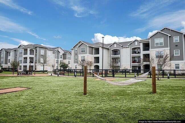 Building Photo - 15330 Liberty River Dr