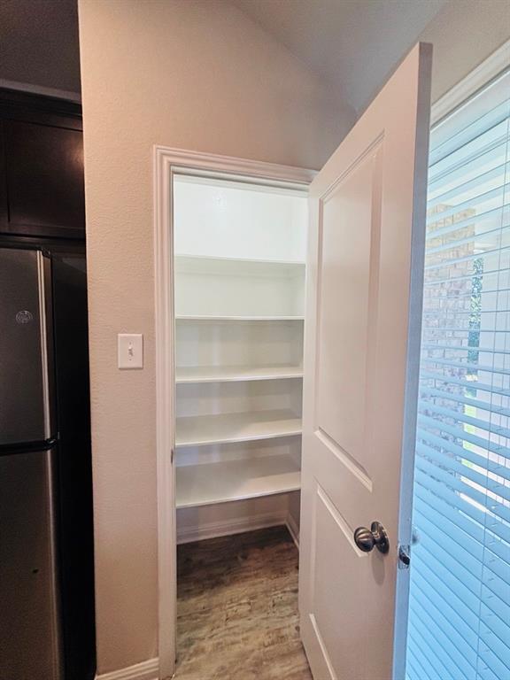 Building Photo - 1309 Golden Barley Dr