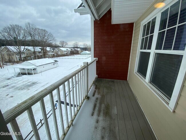 Building Photo - 60 Weibel Ave