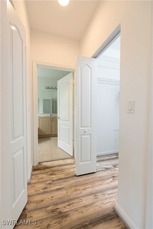 Building Photo - 7005 Romana Way