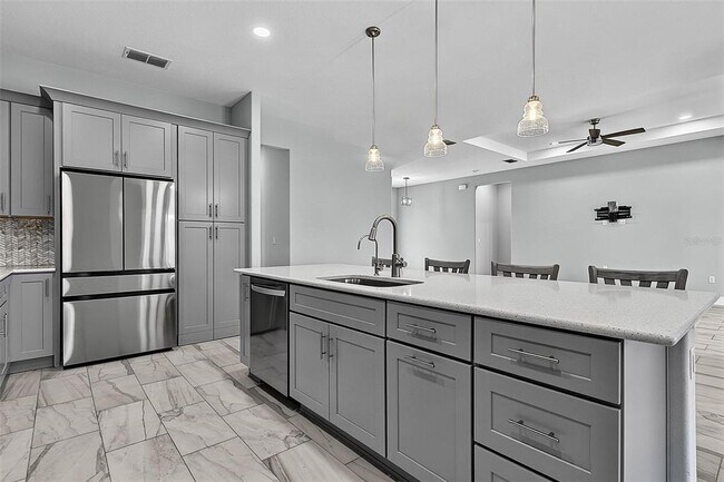 Building Photo - 70 Bannbury Ln