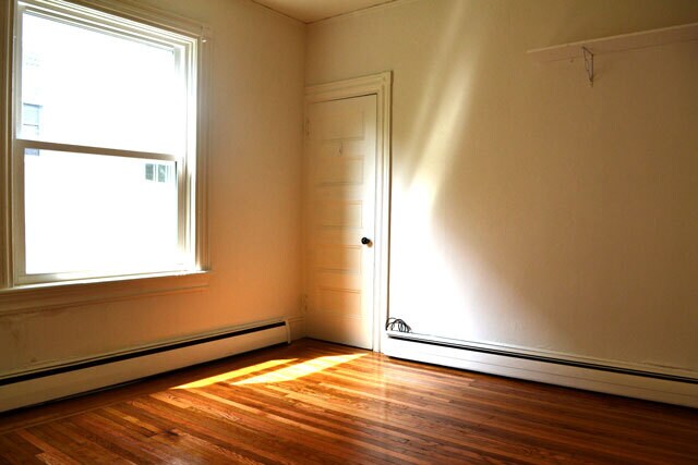 Building Photo - 78 Barnes St