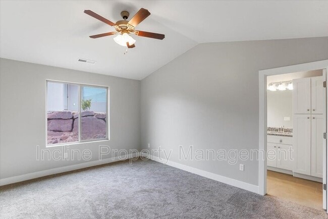 Building Photo - 2261 S Tonaquint Dr