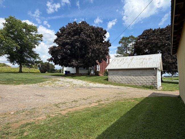 Building Photo - 7144 Susquehanna Trail S