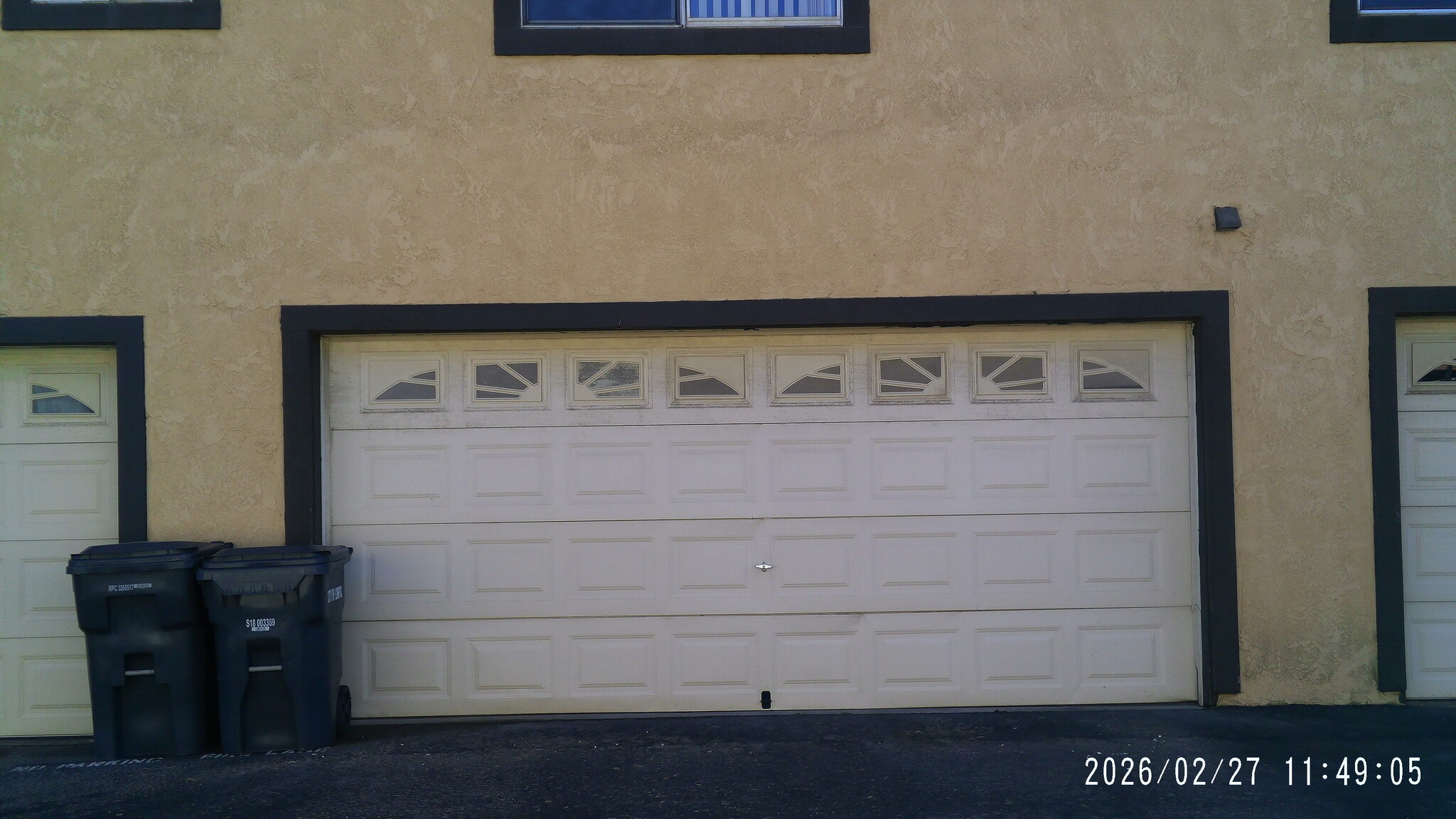 Garage exterior - 1113 Seabreeze Way
