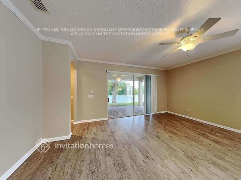 Building Photo - 384 Misty Oaks Run