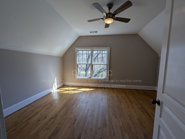 Building Photo - Beautiful 3 Bedroom House in Reynoldstown!