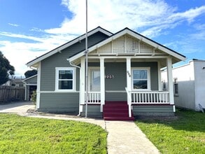 Building Photo - G22500E