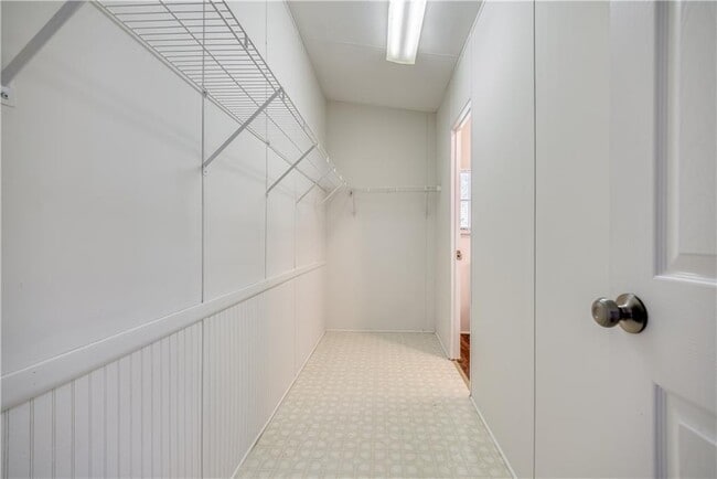 Building Photo - 2178 GA-323