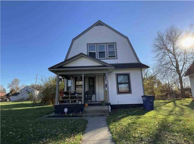 Primary Photo - 963 Islington St