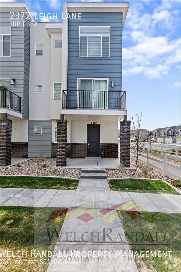 Building Photo - 2372 Leigh Ln