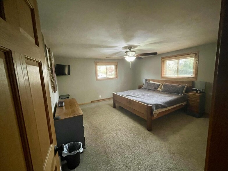 Building Photo - 1447 Stead Dr