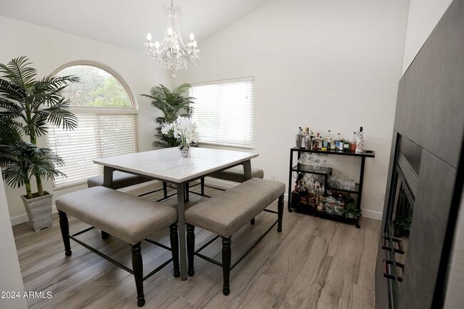 Building Photo - 11271 E Poinsettia Dr