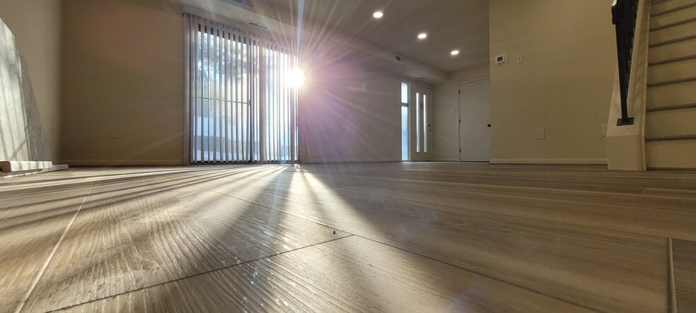 Living Rm - 515 Welsh Rd