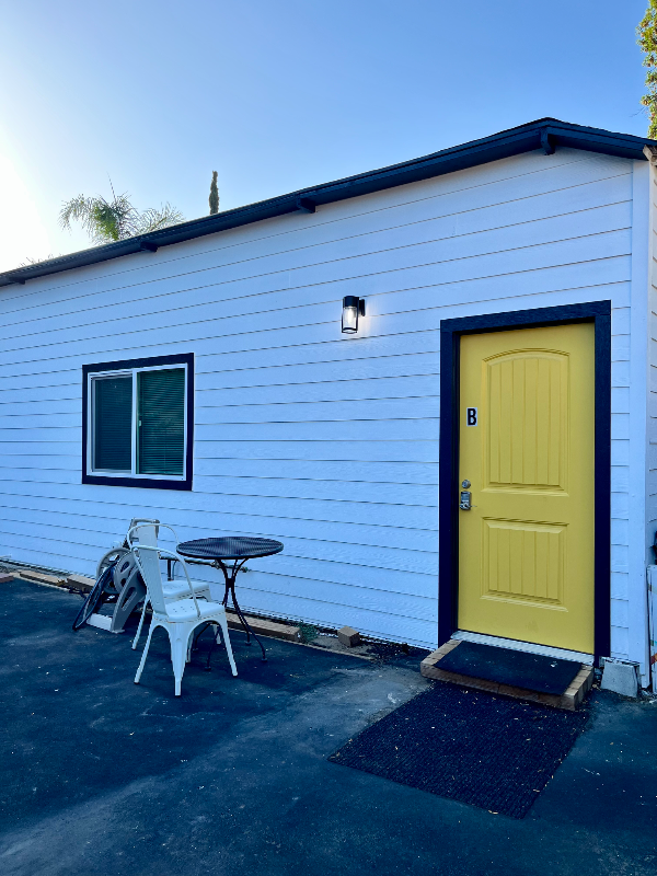 Building Photo - 21825 Valerio St