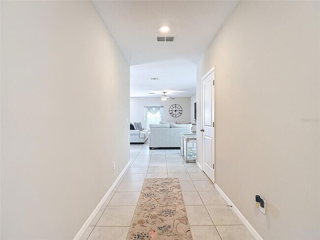 Building Photo - 403 Argyll Dr