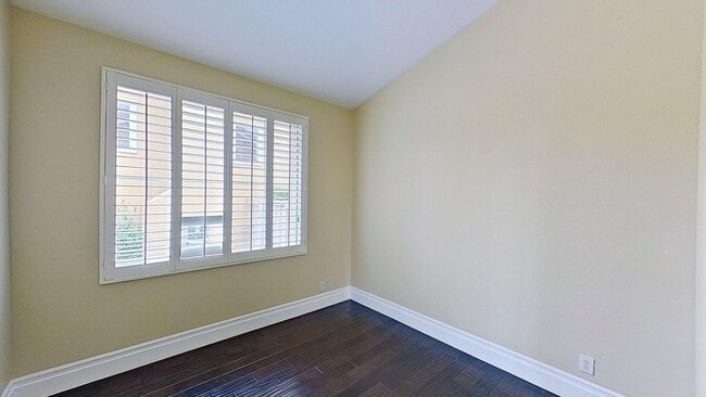 Building Photo - 2581 W Ardenwood Ct