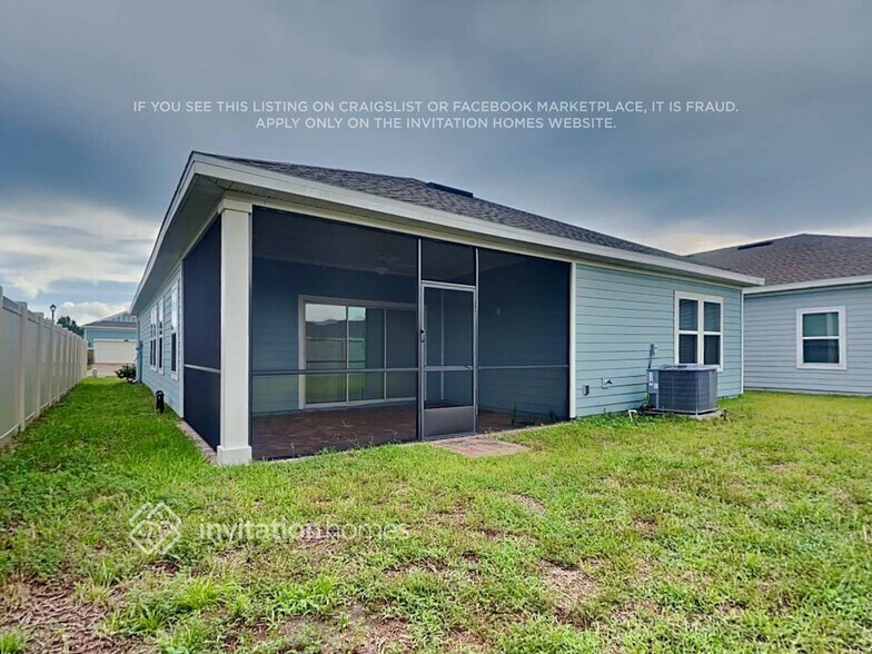 Building Photo - 7935 Chamomile Ct