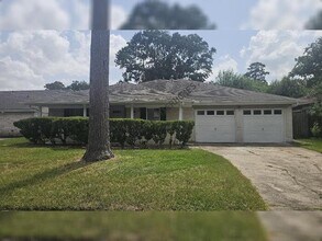 Building Photo - 23915 Spring Fork Dr