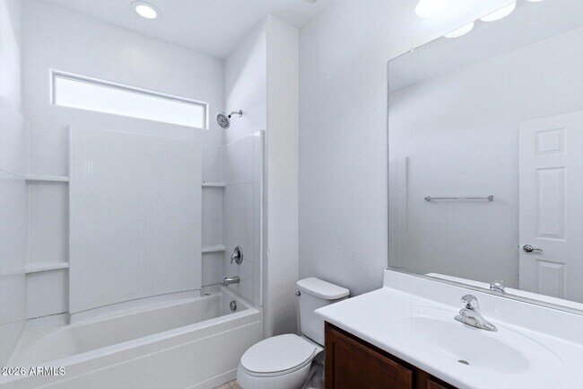 Building Photo - 10733 W Lariat Ln